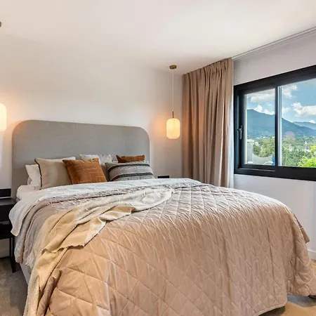 Luxury Golf Townhouse In Aloha With Pool & Garden Marbella